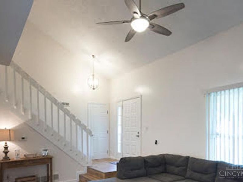 5392 Country Ridge Drive, Mason, OH 45040 Photo 2