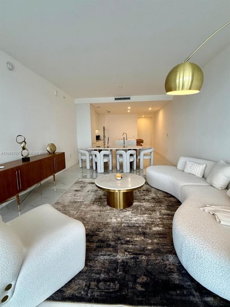 700 NE 24th St , Unit 2205, Miami, FL 33137 Photo