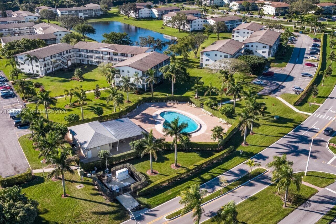 559 N Mansfield N, Unit 559, Boca Raton, FL 33434 Photo