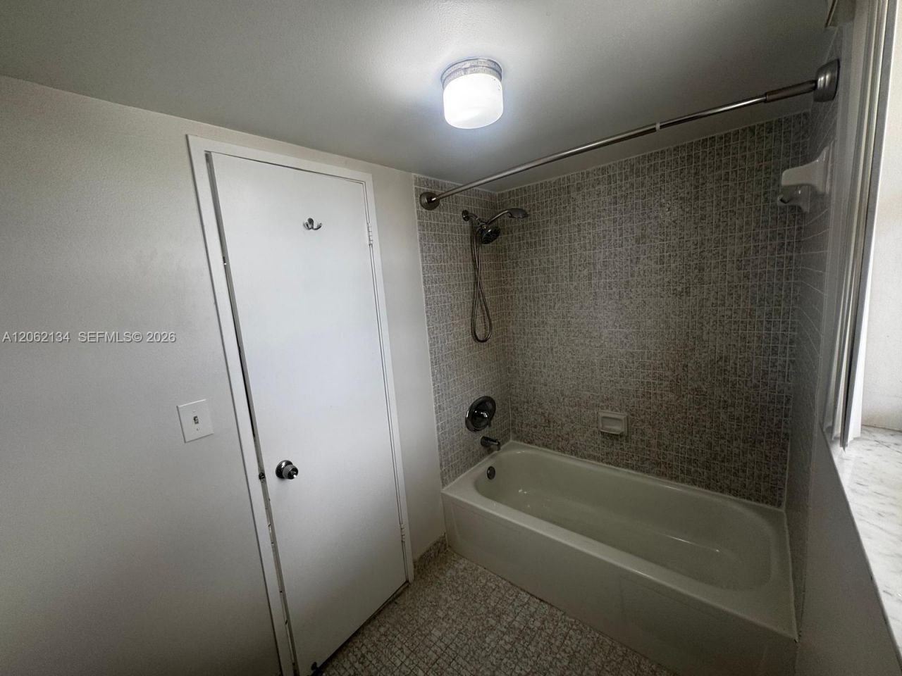 210 174th St, Unit 2110, Sunny Isles Beach, FL 33160 Photo