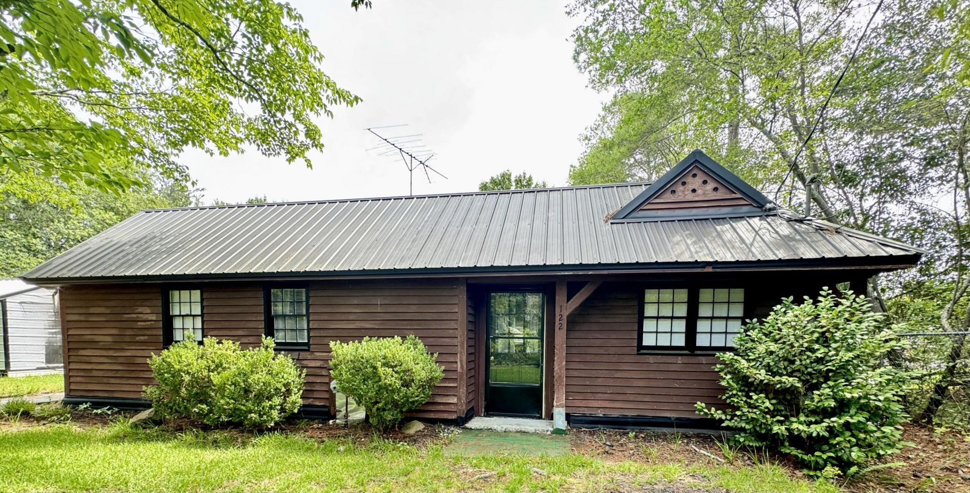 122 Retha Road Photo 1