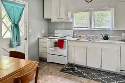 122 Retha Road photo 4