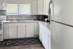 122 Retha Road photo 4