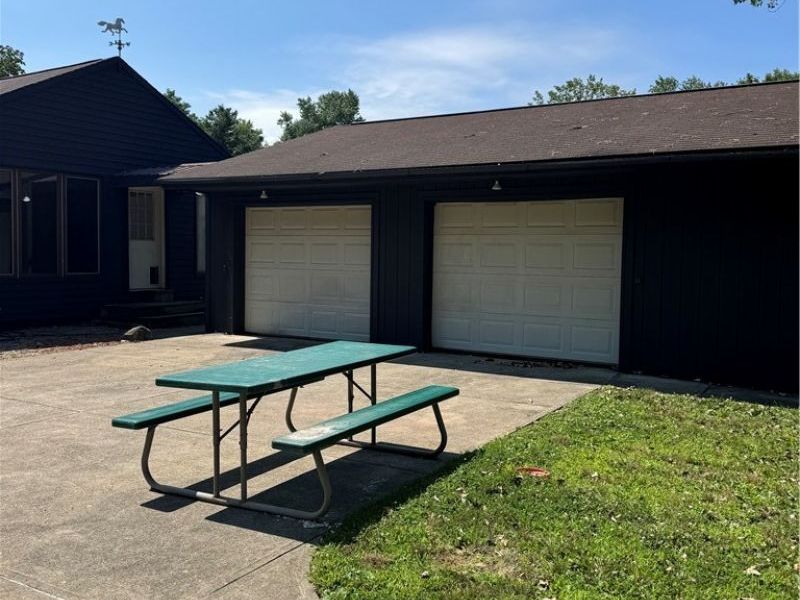 36349 S Riverview Drive, Eastlake, OH 44095 Photo 11