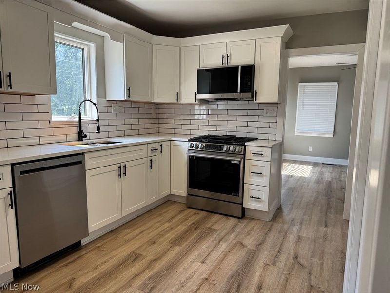 36349 S Riverview Drive, Eastlake, OH 44095 Photo 29
