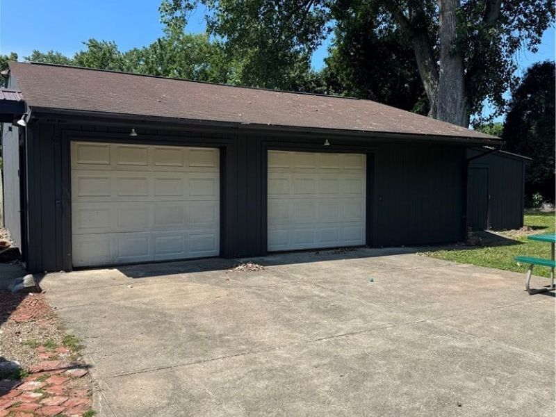 36349 S Riverview Drive, Eastlake, OH 44095 Photo 9