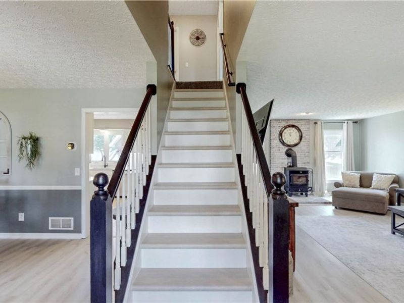 1547 Gulf Street NW, Uniontown, OH 44685 Photo 10
