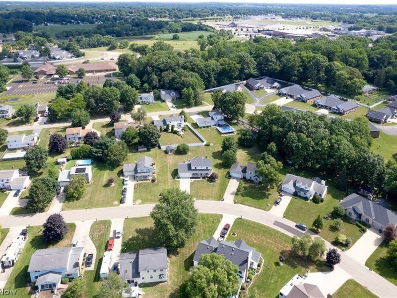 1547 Gulf Street NW, Uniontown, OH 44685 Photo 43