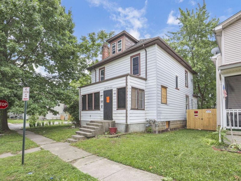 1597 Arlington Avenue, Columbus, OH 43211 Photo 2