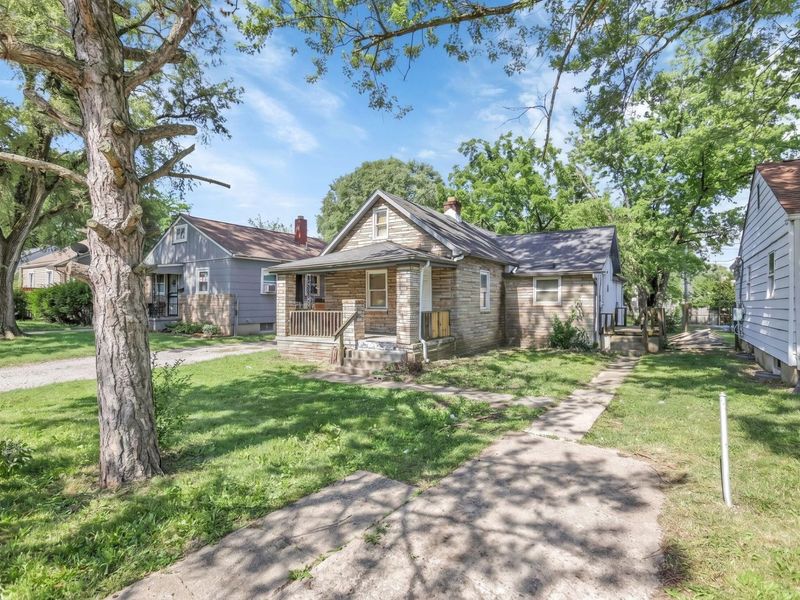 2717 Mcguffey Road , Columbus, OH 43211 Photo 4