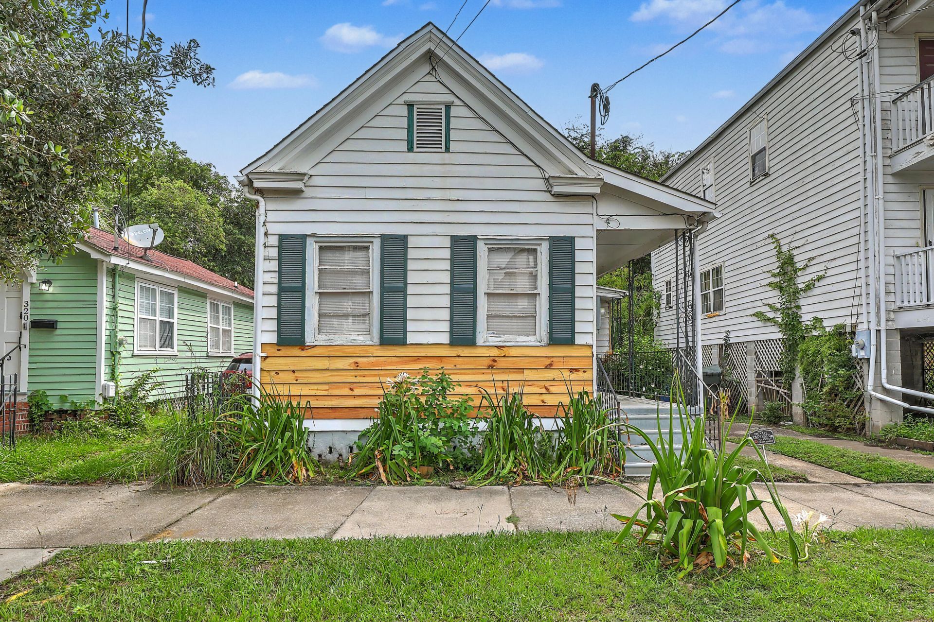 318 Ashley Avenue Photo 1