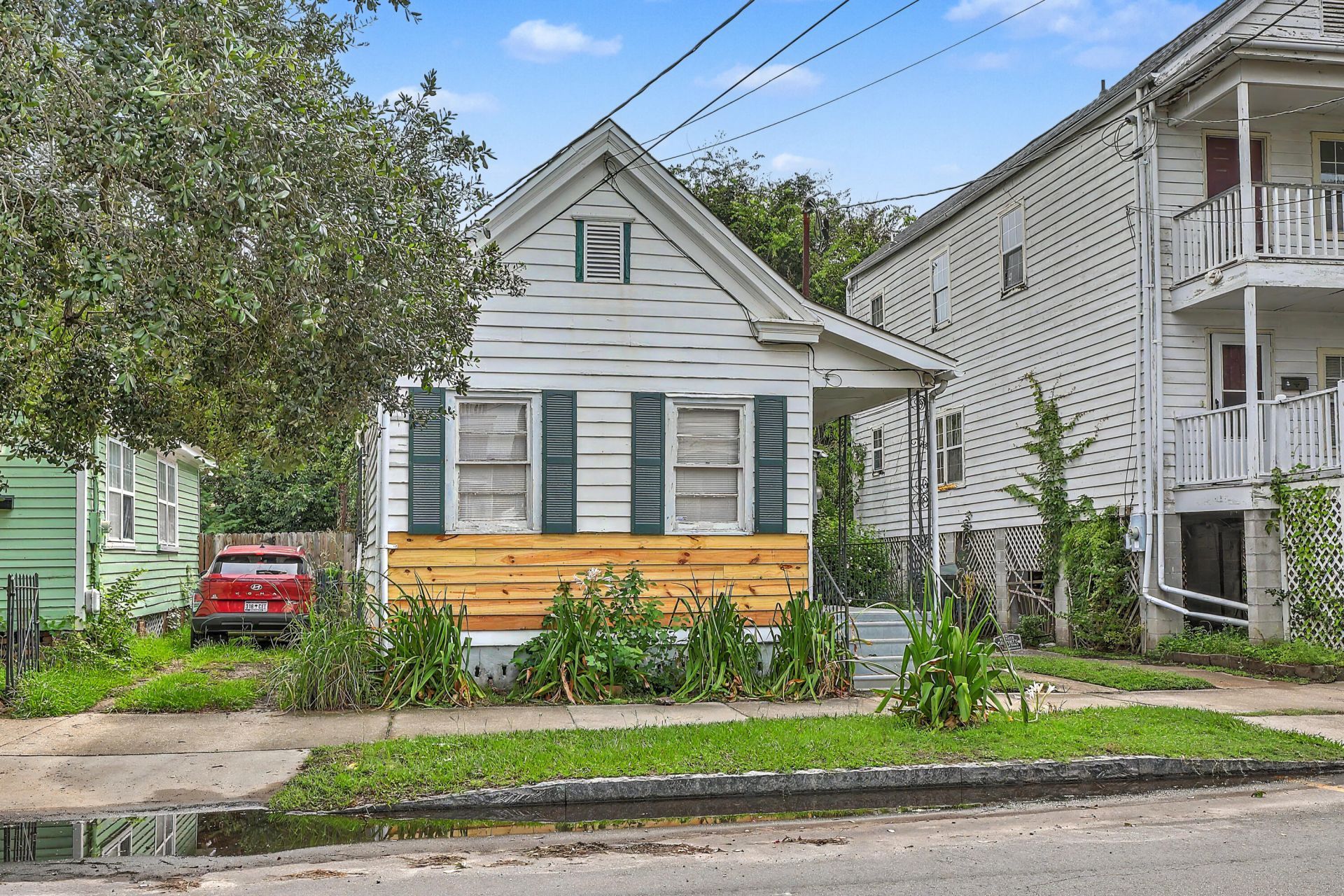 318 Ashley Avenue Photo 3