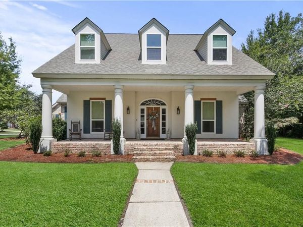 1020 PARKPOINT Drive, Slidell, LA 70461