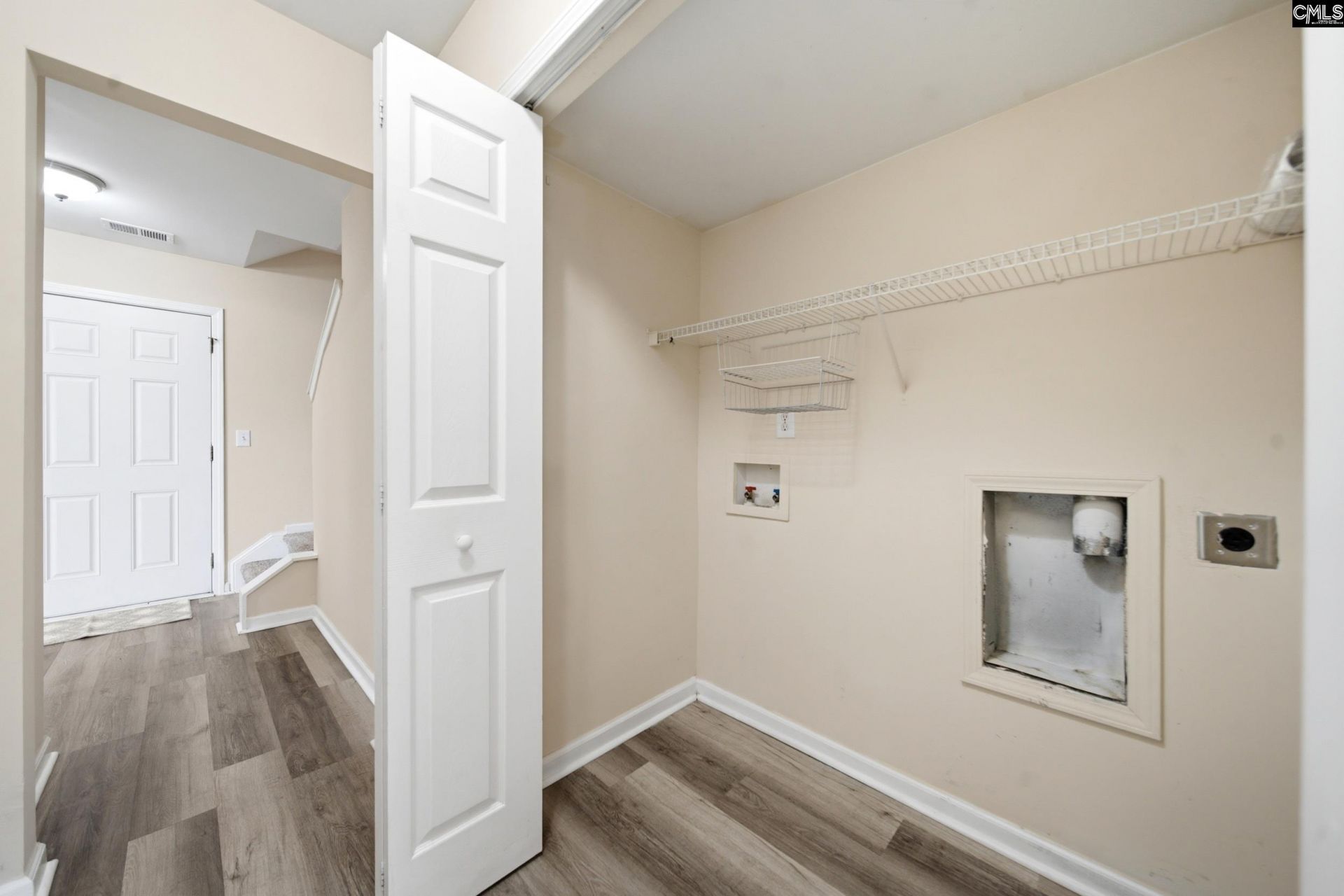 213 Riglaw Circle  Photo 12