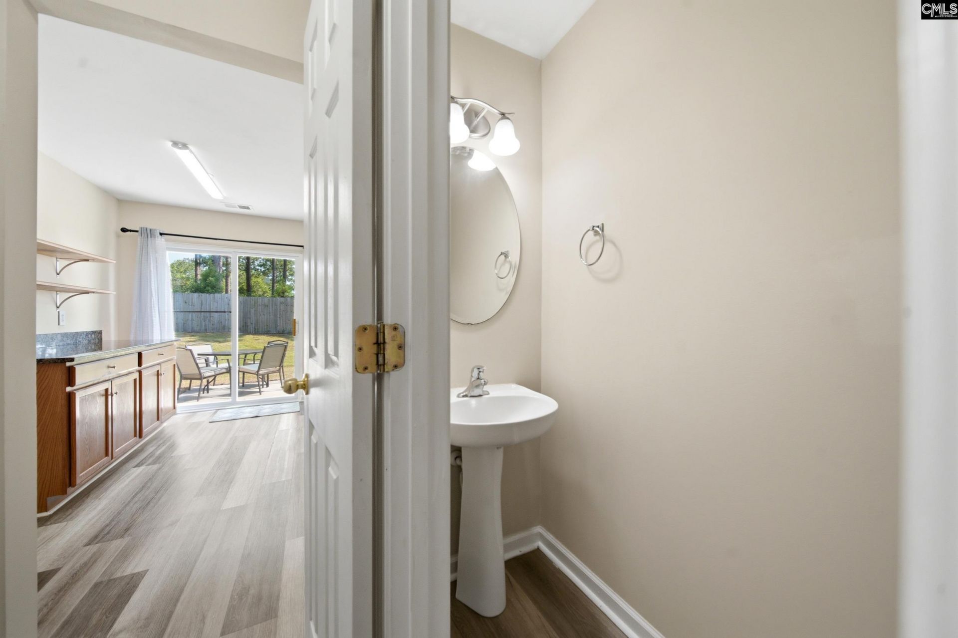 213 Riglaw Circle  Photo 13