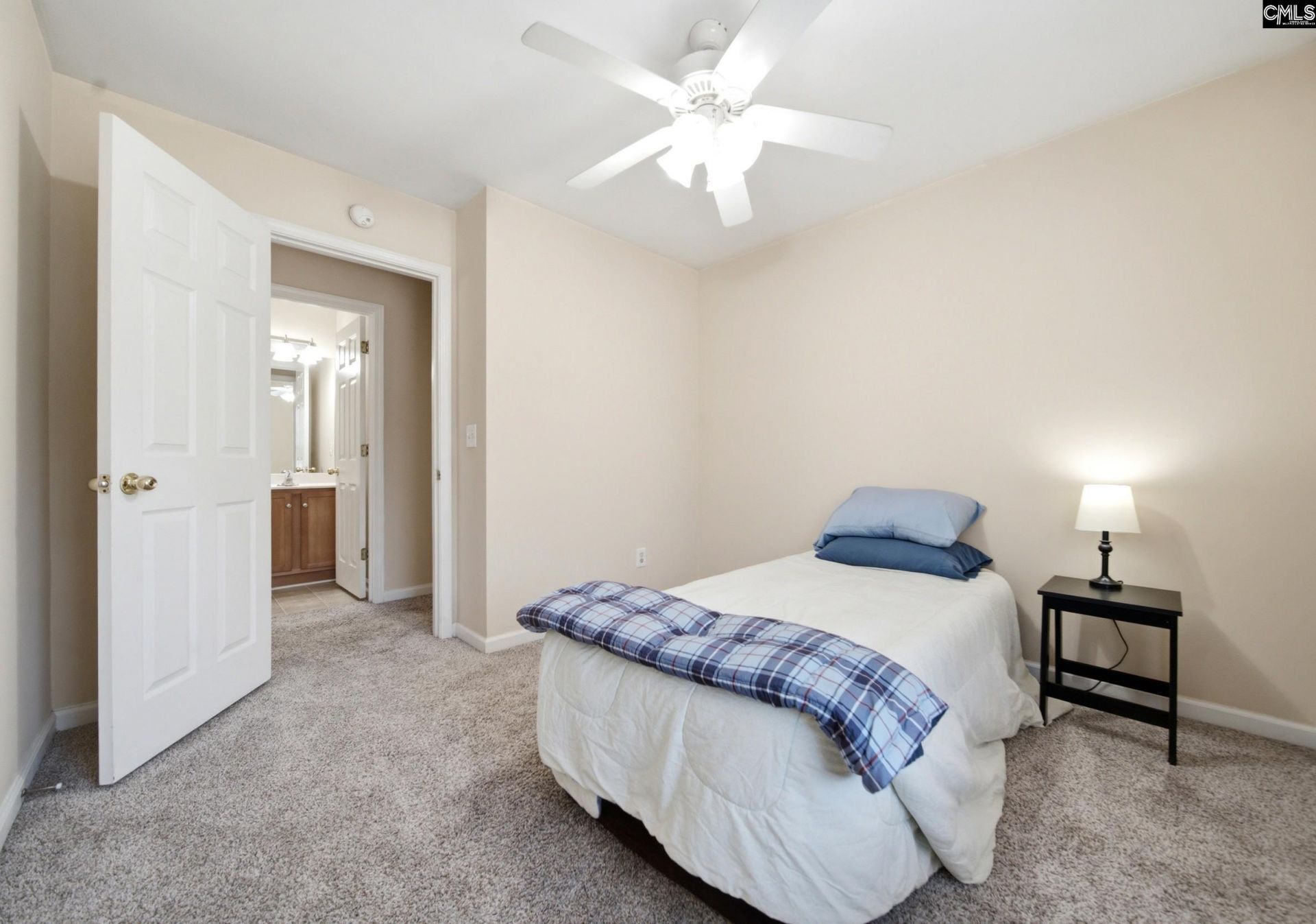 213 Riglaw Circle  Photo 17