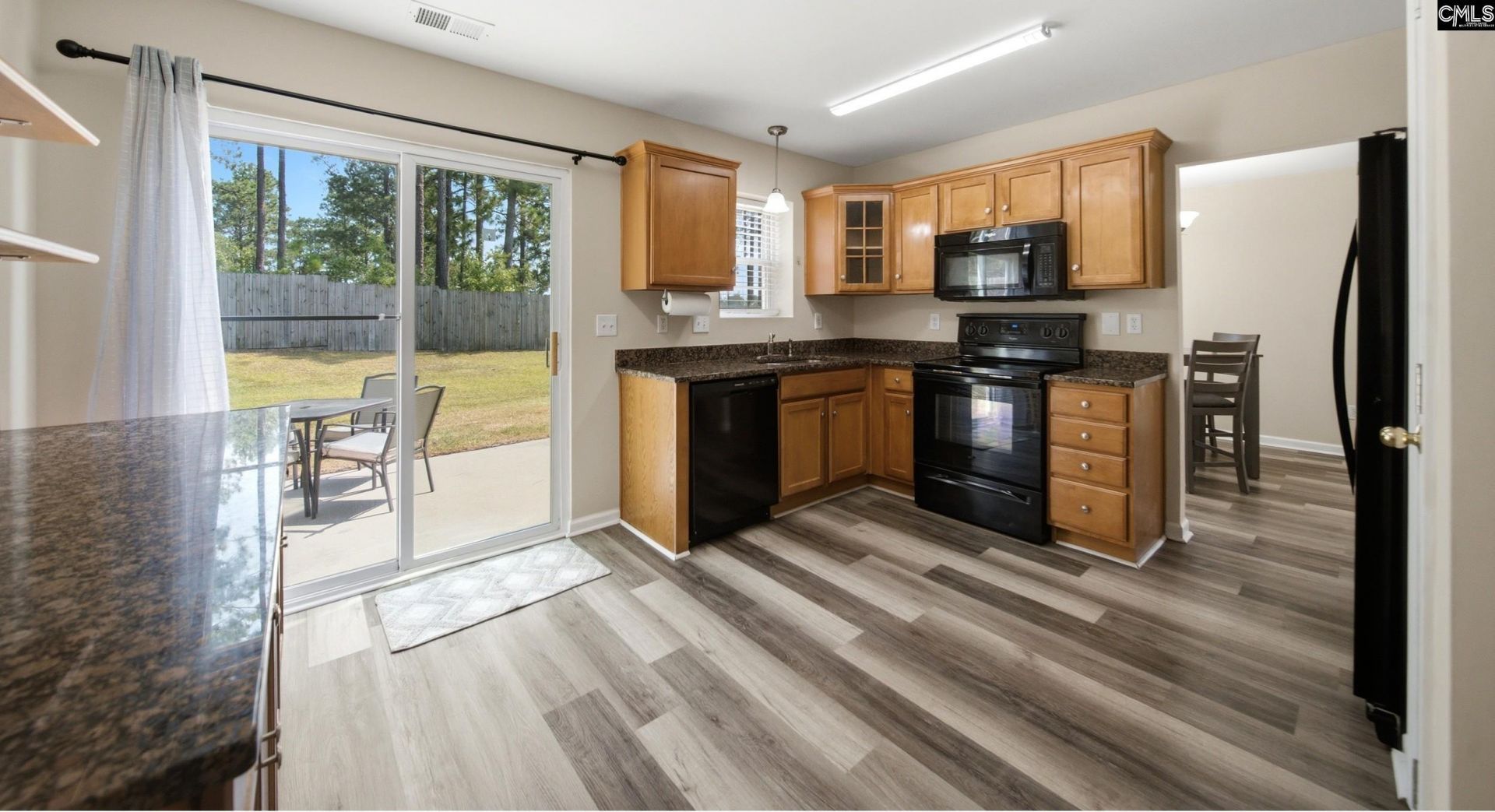 213 Riglaw Circle  Photo 4