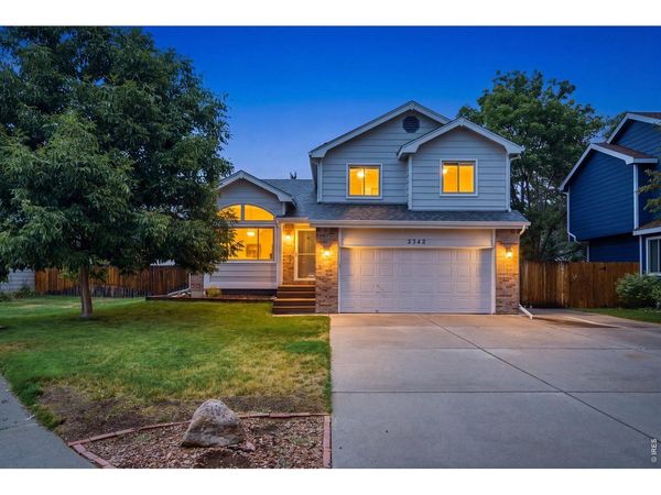 2342 Hampshire Ct, Fort Collins, CO 80526