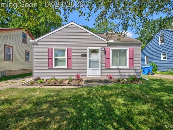 3387 Curwood Street, Waterford Township, Mi 48329