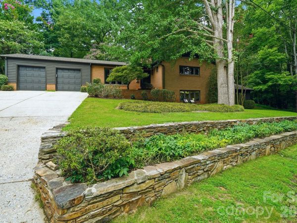 515 Dogwood Lane, Belmont, NC 28012