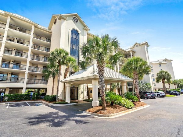 669 4-E Retreat Beach Circle, Pawleys Island, SC 29585