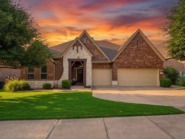 364 Sand Hills LN , Austin, TX 78737