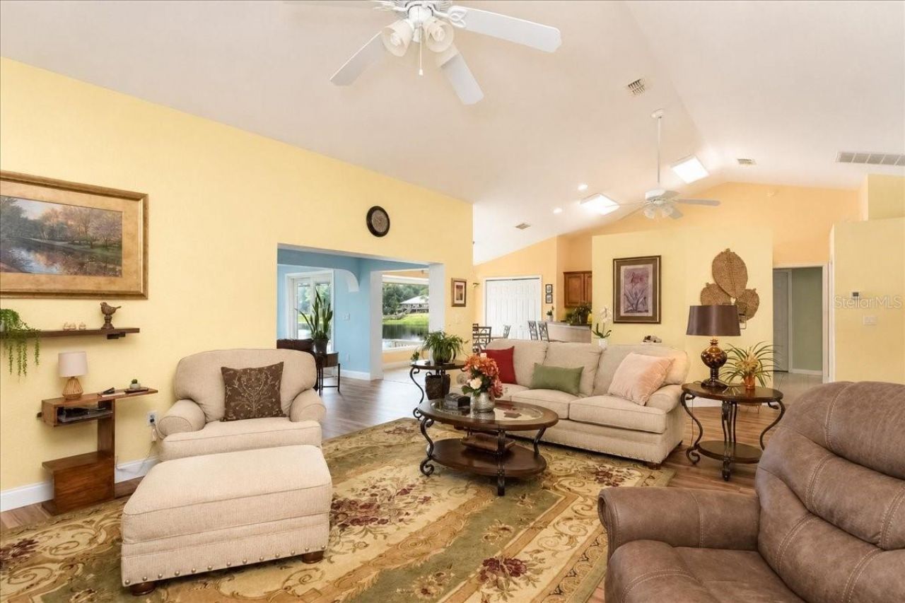 1081 NE 130th Terrace, Silver Springs, FL 34488 Photo