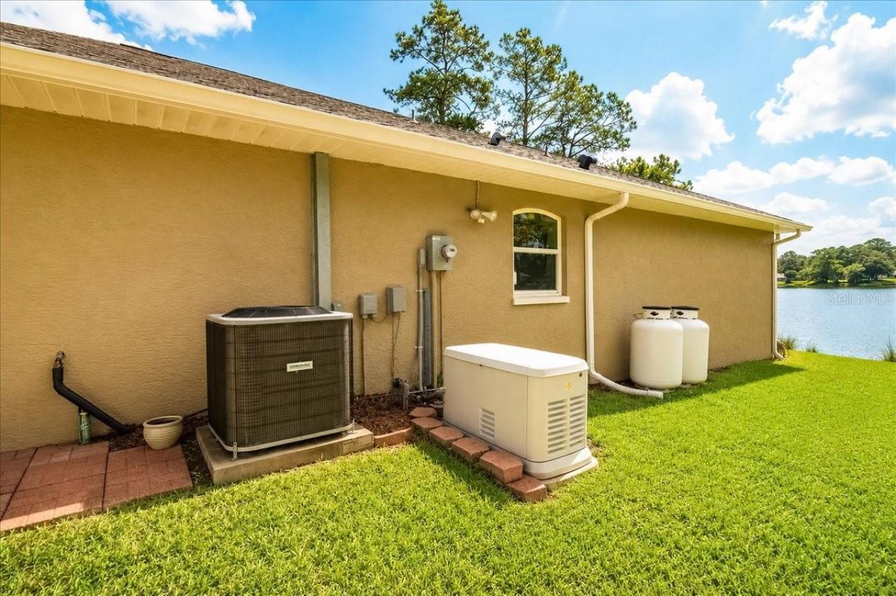 1081 NE 130th Terrace, Silver Springs, FL 34488 Photo