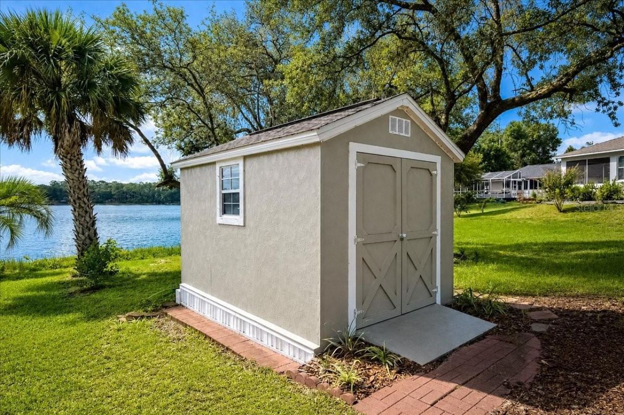 1081 NE 130th Terrace, Silver Springs, FL 34488 Photo