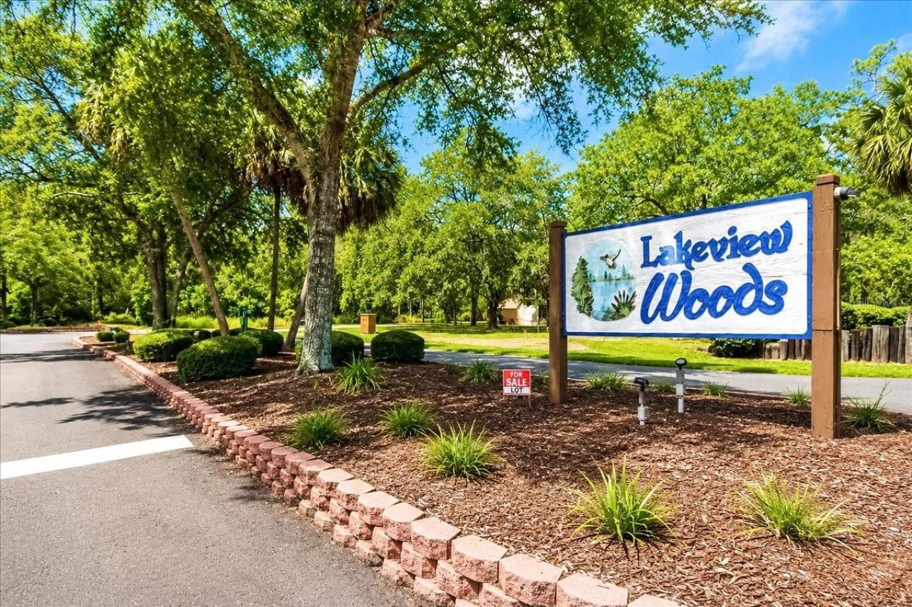 1081 NE 130th Terrace, Silver Springs, FL 34488 Photo