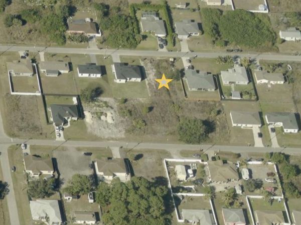 4011 12TH STREET SW, LEHIGH ACRES, FL 33976