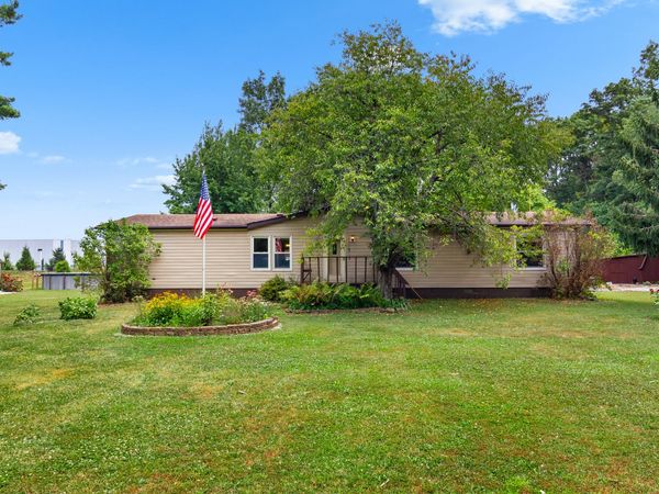 9483 S County Road 100 Road E, Clayton, IN 46118