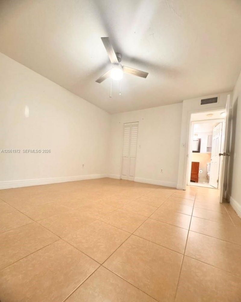 9473 SW 76th St, Unit P1, Miami, FL 33173 Photo