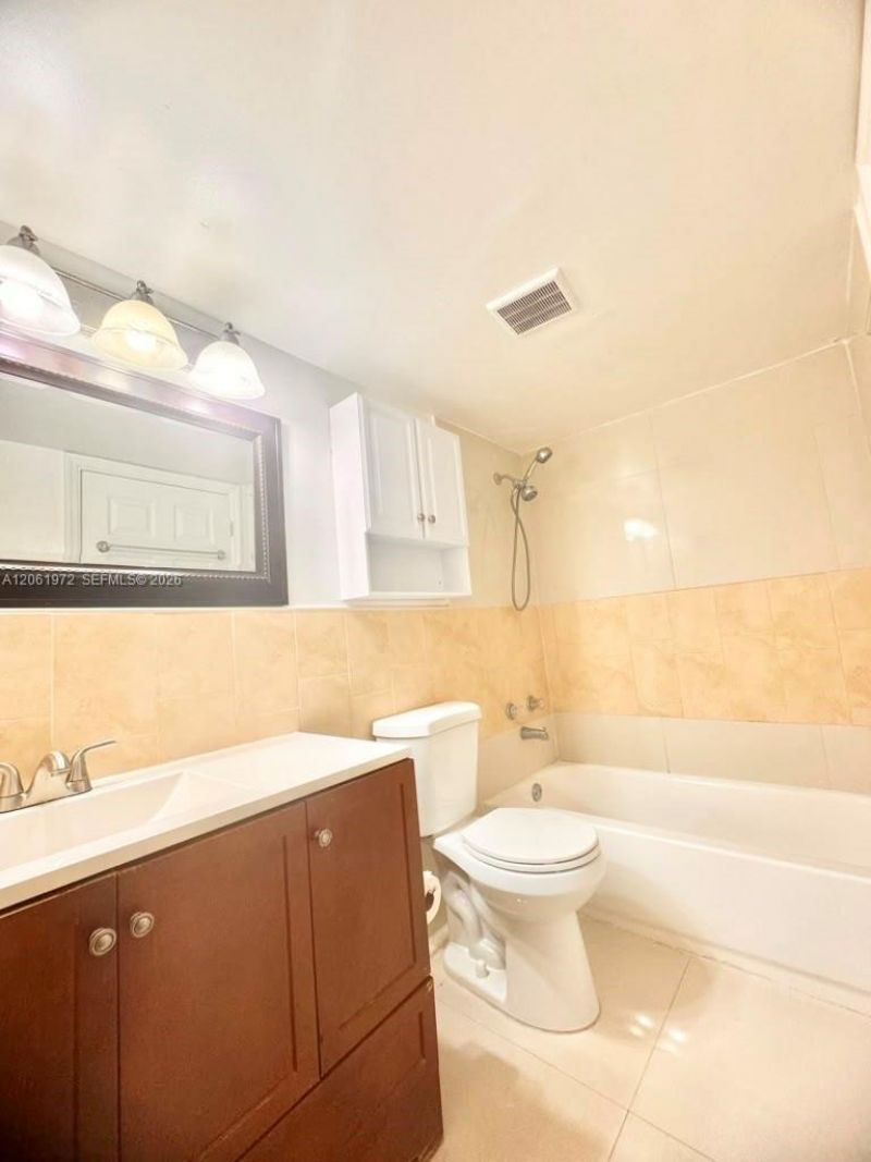 9473 SW 76th St, Unit P1, Miami, FL 33173 Photo