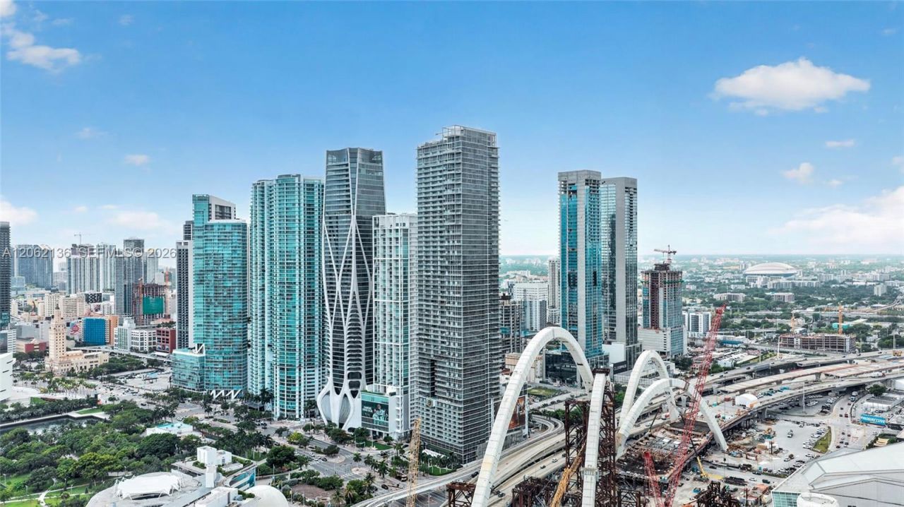 1100 Biscayne Blvd , Unit 5502, Miami, FL 33132 Photo