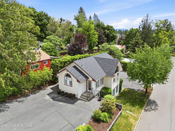 1038 W Davidson AVE, Coeur d'Alene, ID 83814