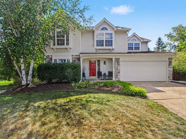 2225 Green Valley Court, Ann Arbor, MI 48103