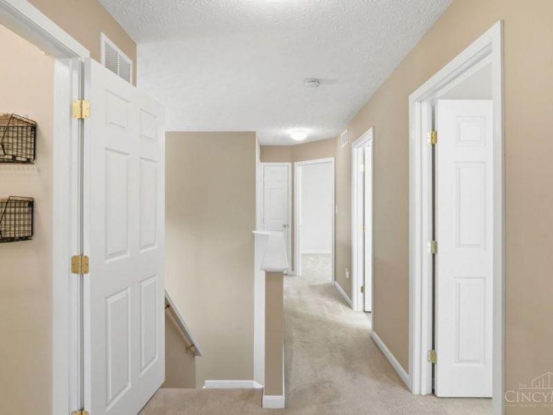 6192 Silver Wood Drive, Hamilton Twp, OH 45152 Photo 32