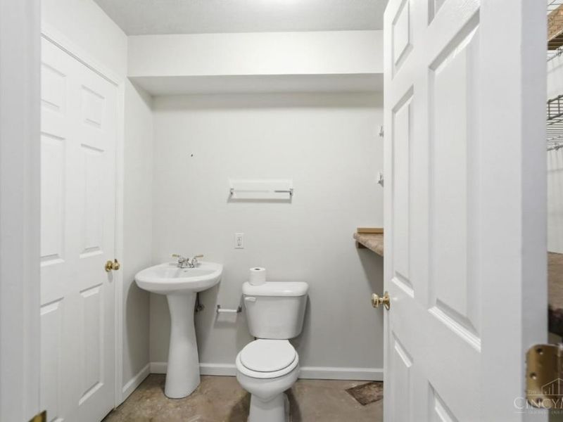 6192 Silver Wood Drive, Hamilton Twp, OH 45152 Photo 54