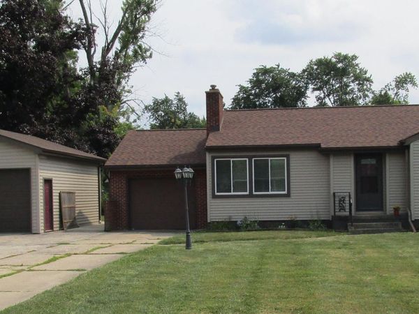 1105 E Rand Street , Hobart, IN 46342