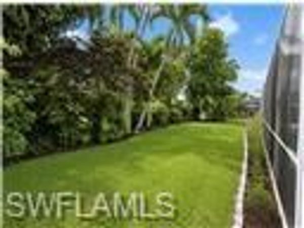 681 31st ST NW, NAPLES, FL 34120