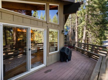 12500 Lausanne Way, Truckee, CA 96161 Photo