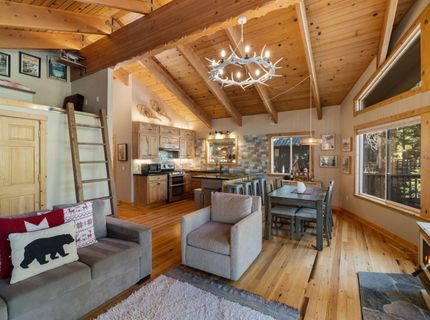 12500 Lausanne Way, Truckee, CA 96161 Photo