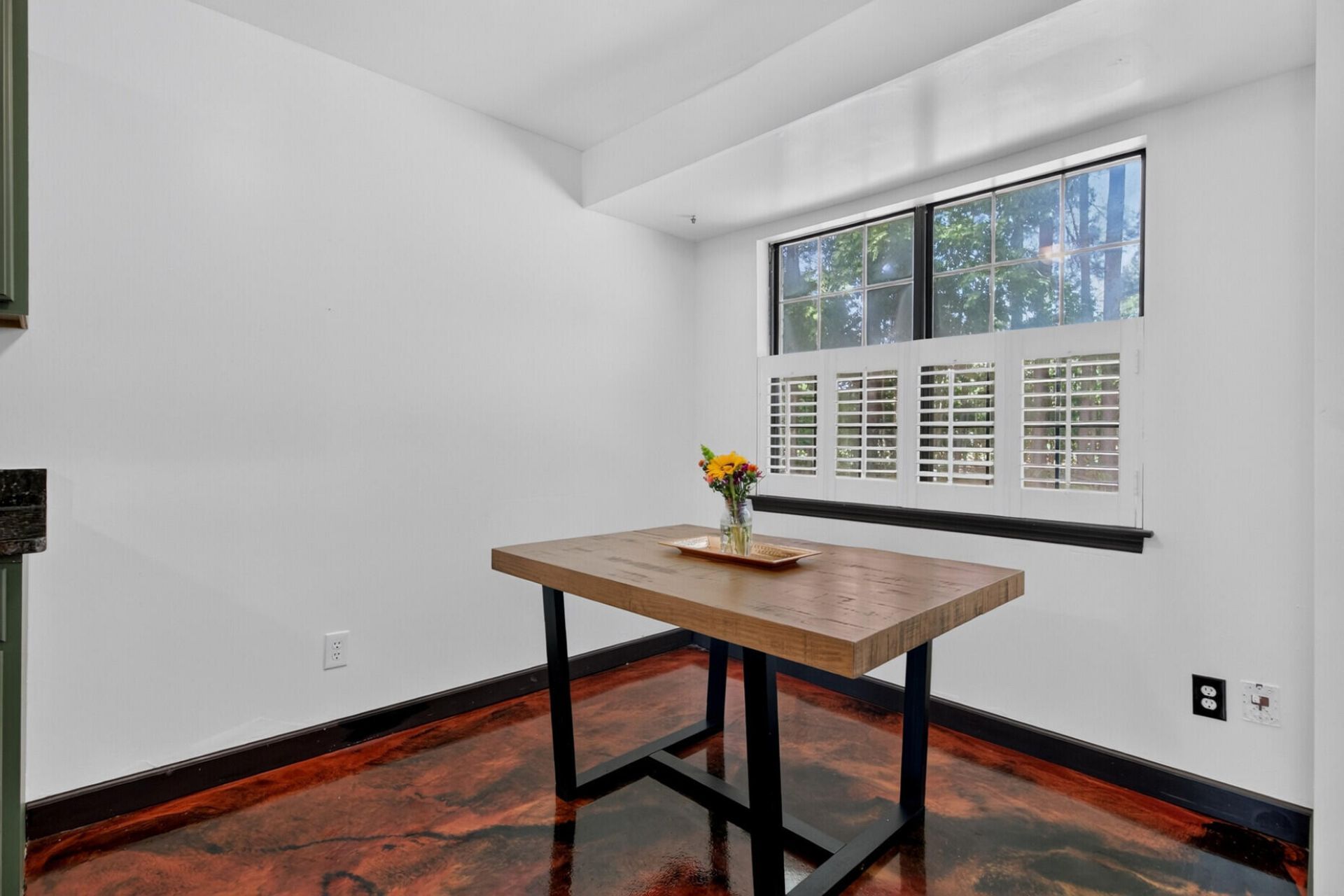 410 Fox Hunt Road Photo 18