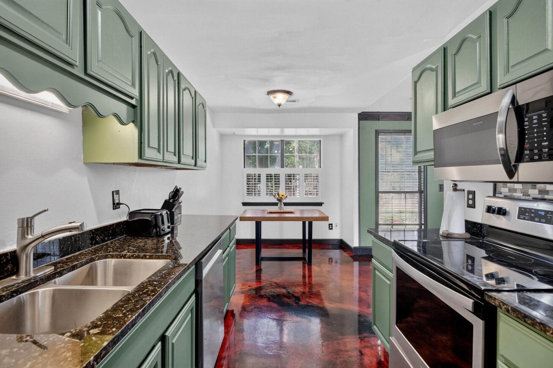 410 Fox Hunt Road Photo 25