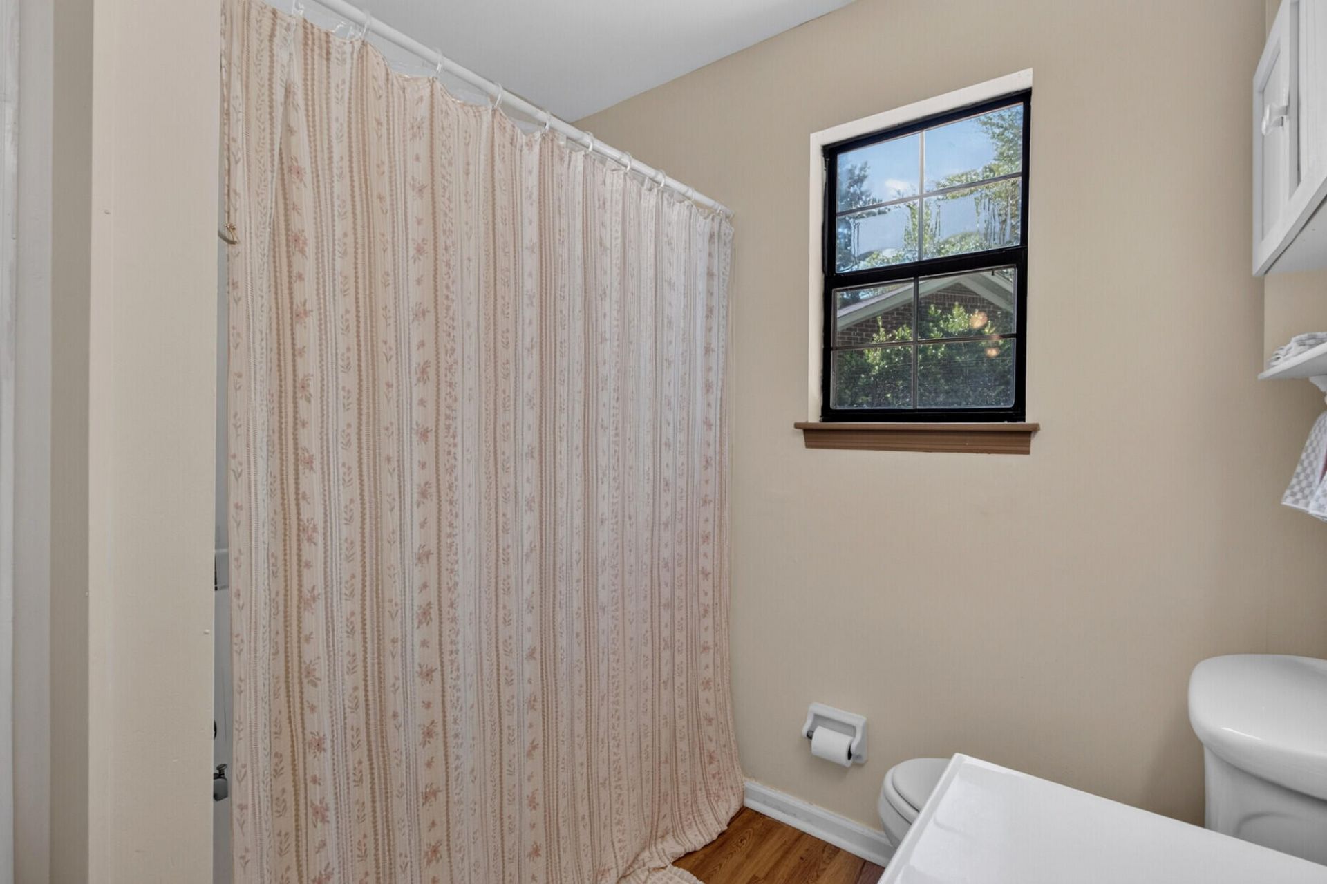 410 Fox Hunt Road Photo 32