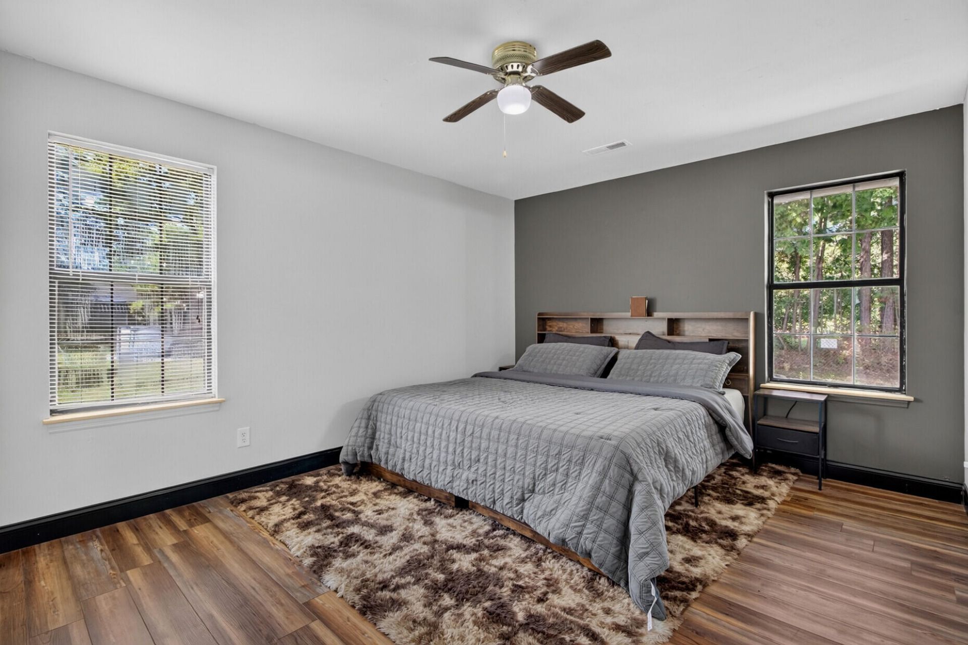 410 Fox Hunt Road Photo 33