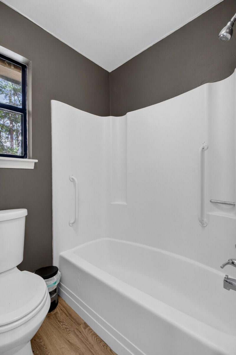 410 Fox Hunt Road Photo 36