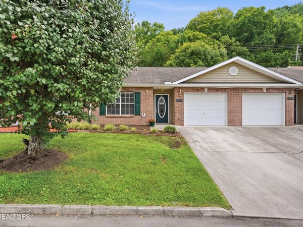 4055 Darwin Way, Knoxville, TN 37918