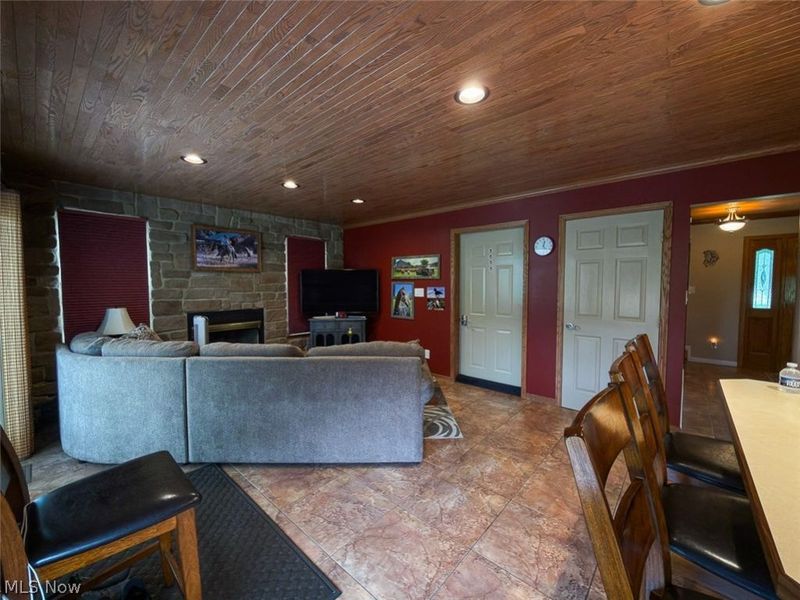 38376 Vincent Lane, Lisbon, OH 44432 Photo 12